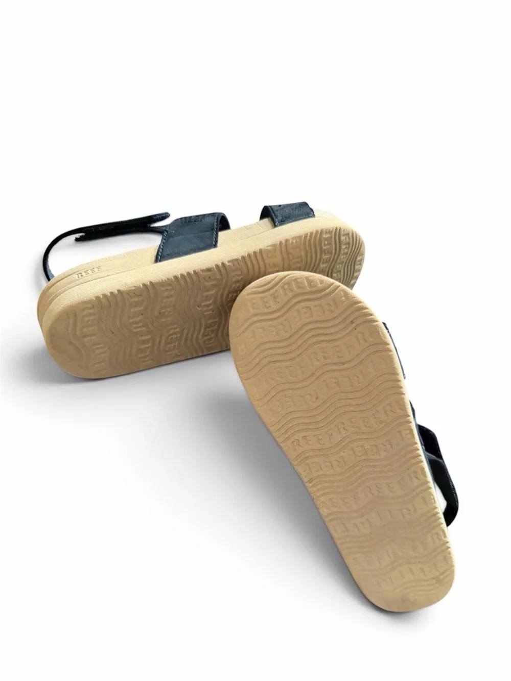 Reef Kids Black and Tan Sandals